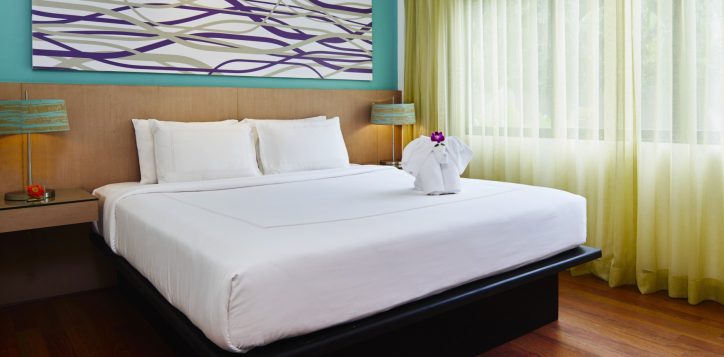 swissotel-resort-phuket-kamala-beach-suites-one-bedroom-pool-terrace-suite-featured-image-2